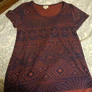 🚨CLOSET CLOSING 12/30🚨Lularoe Classic T